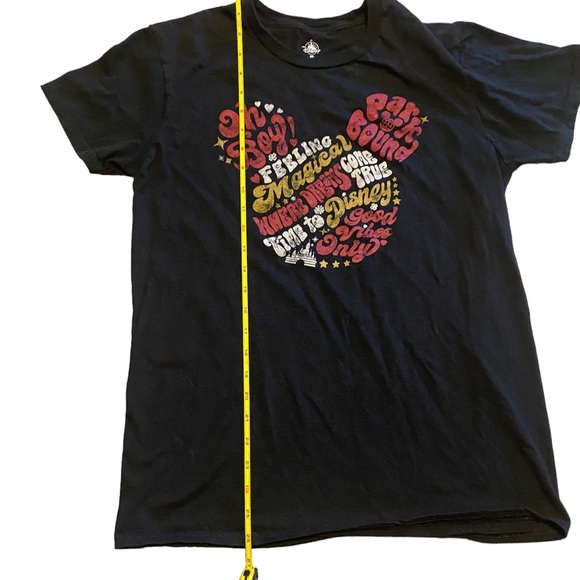 Disney Tee Mickey Collage of Favorite Disney Phrases T-shirt Black Size Medium - Picture 5 of 9